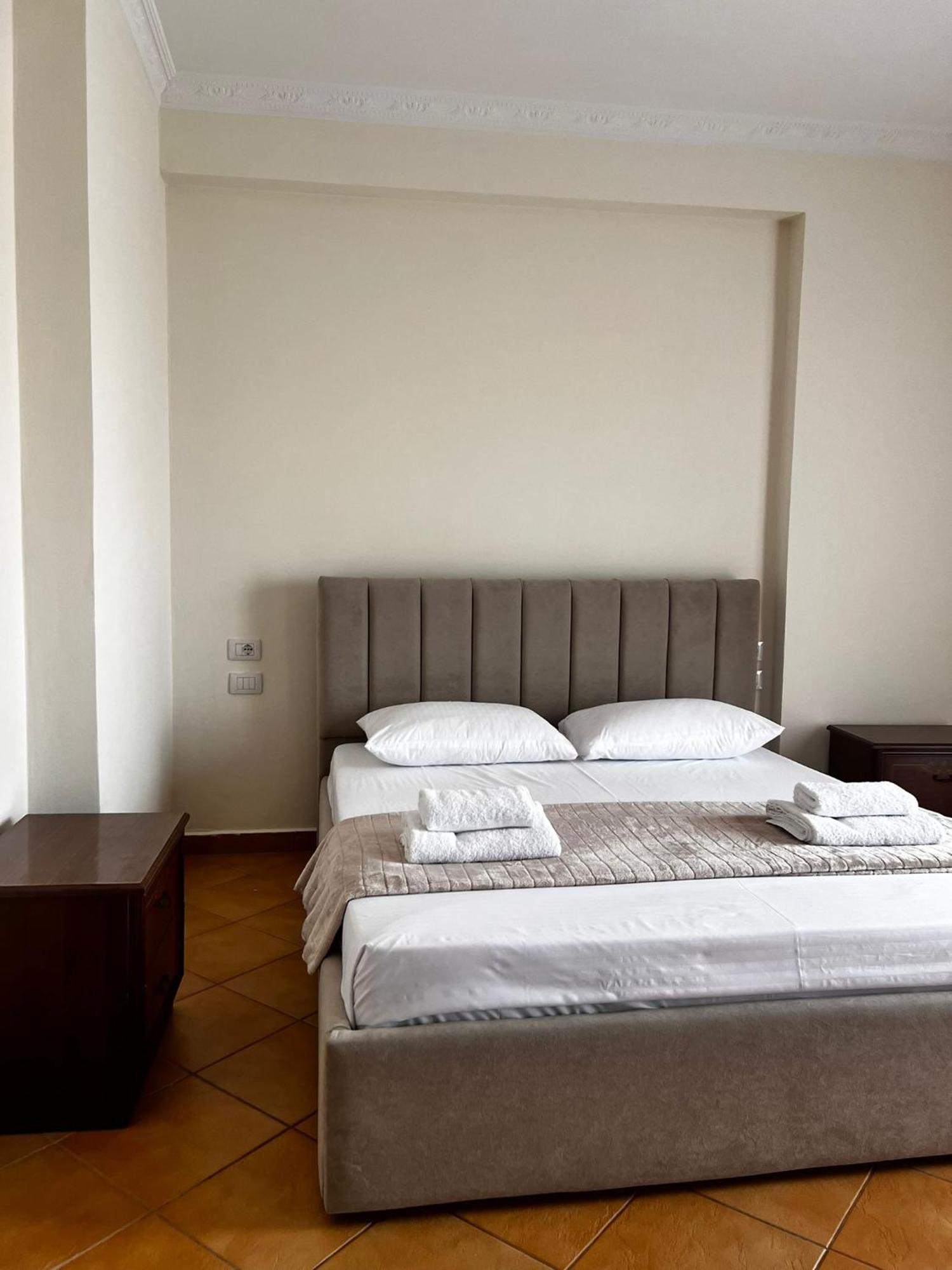 Lu Apartament Vlorë Exterior foto